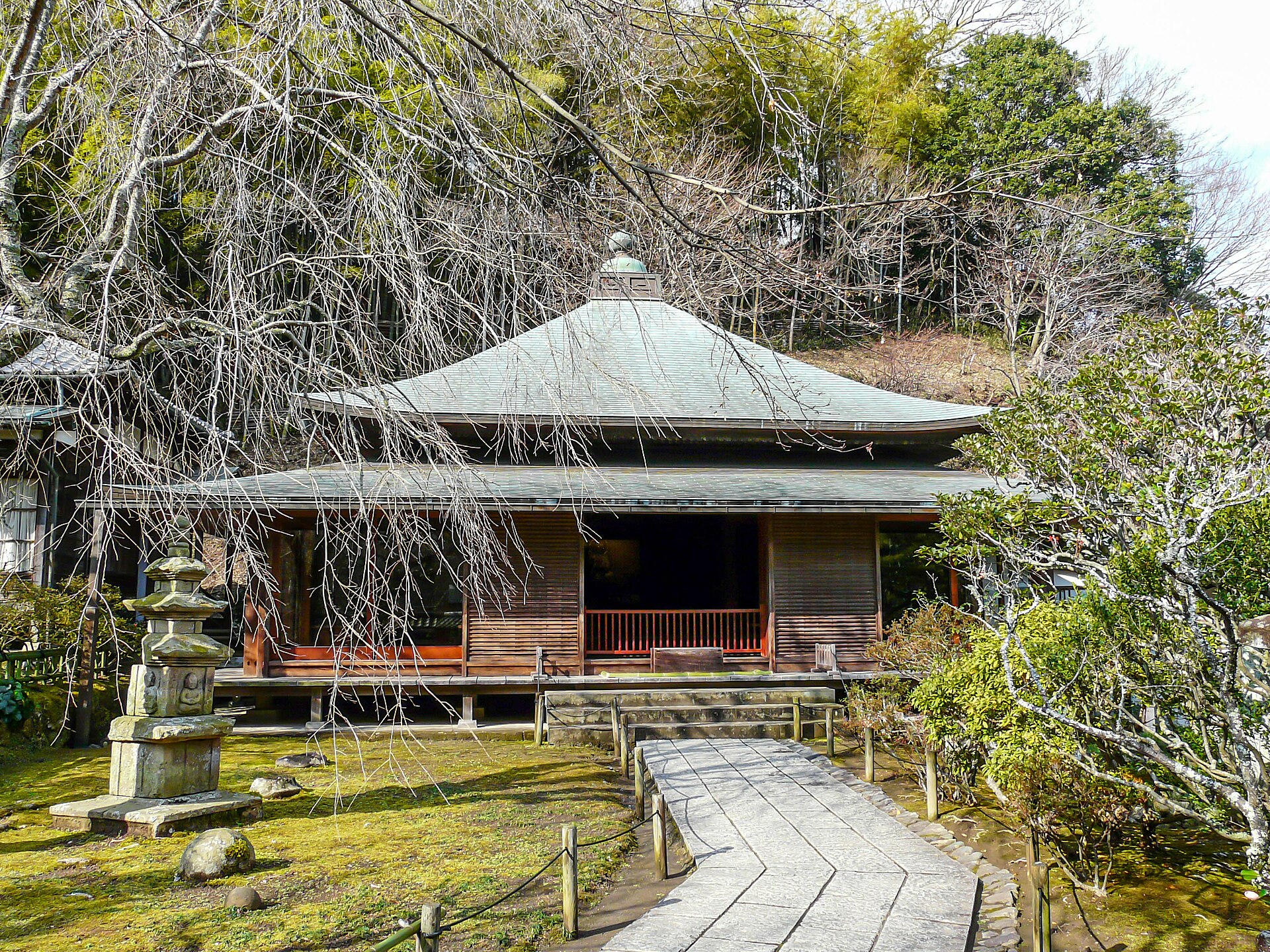 松岡山東慶寺