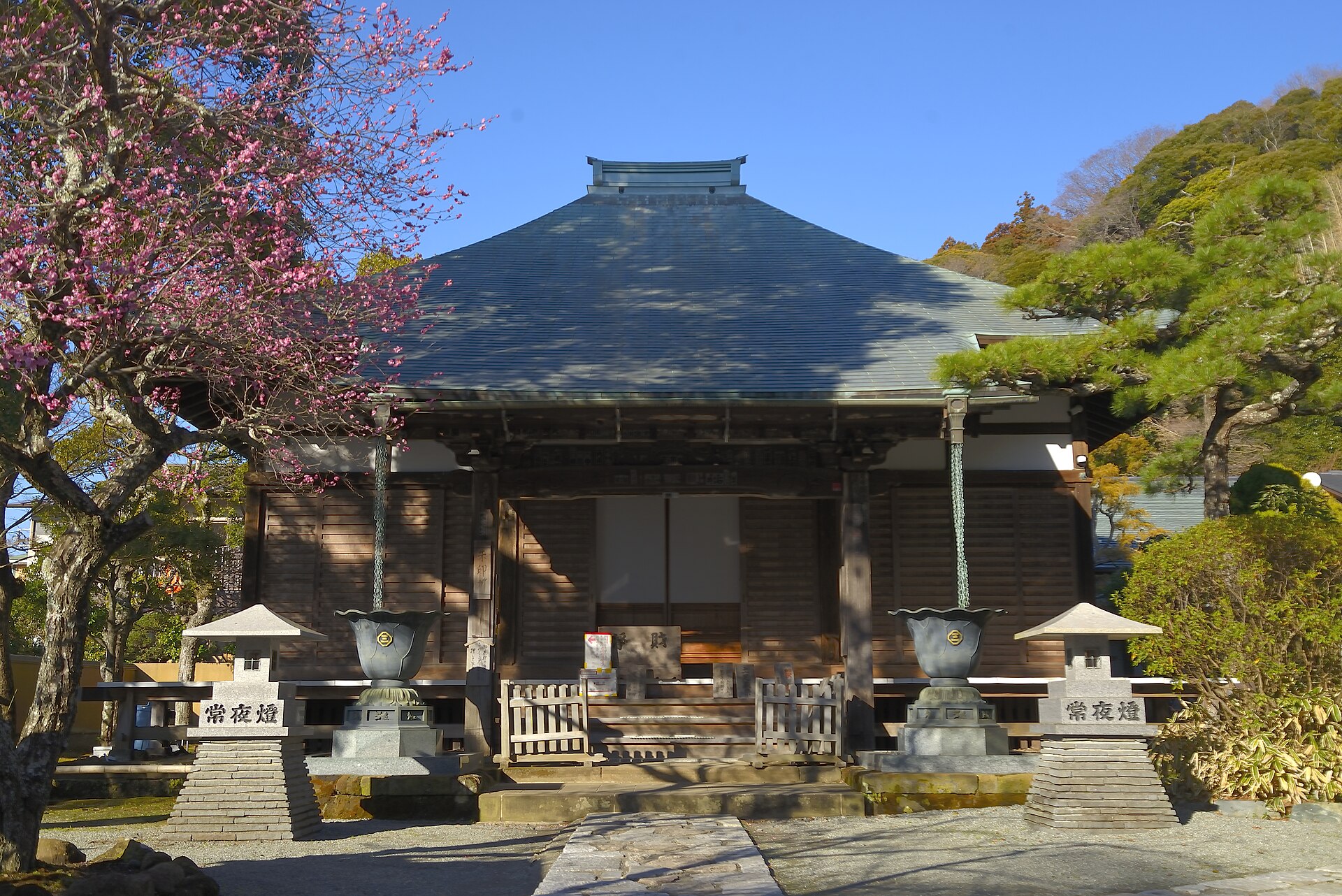 光触寺(Kosokuji-Temple)